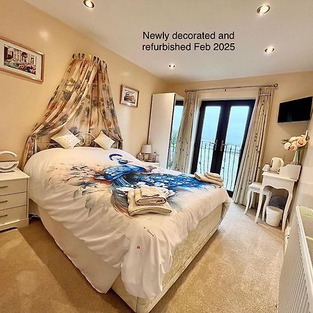 Willow Ridge - A Large Country House With 3 Rental Rooms Clutton Экстерьер фото