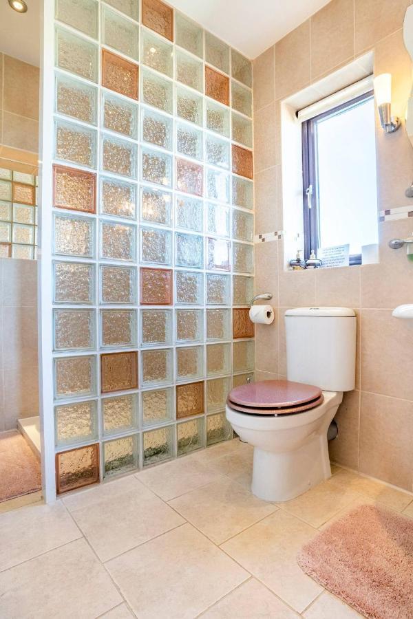Willow Ridge - A Large Country House With 3 Rental Rooms Clutton Экстерьер фото